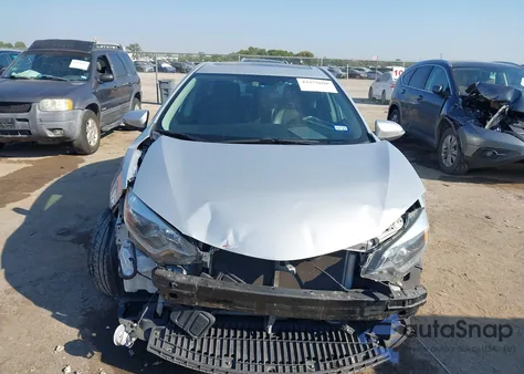 2015 Toyota Corolla S Plus z USA, uszkodzony, nr VIN 2T1BURHE0FC405338